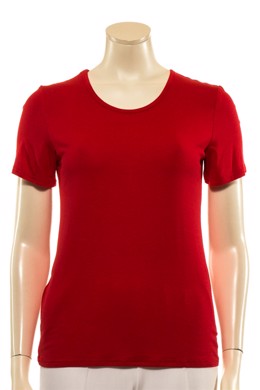 Rød ensfarvet t-shirt